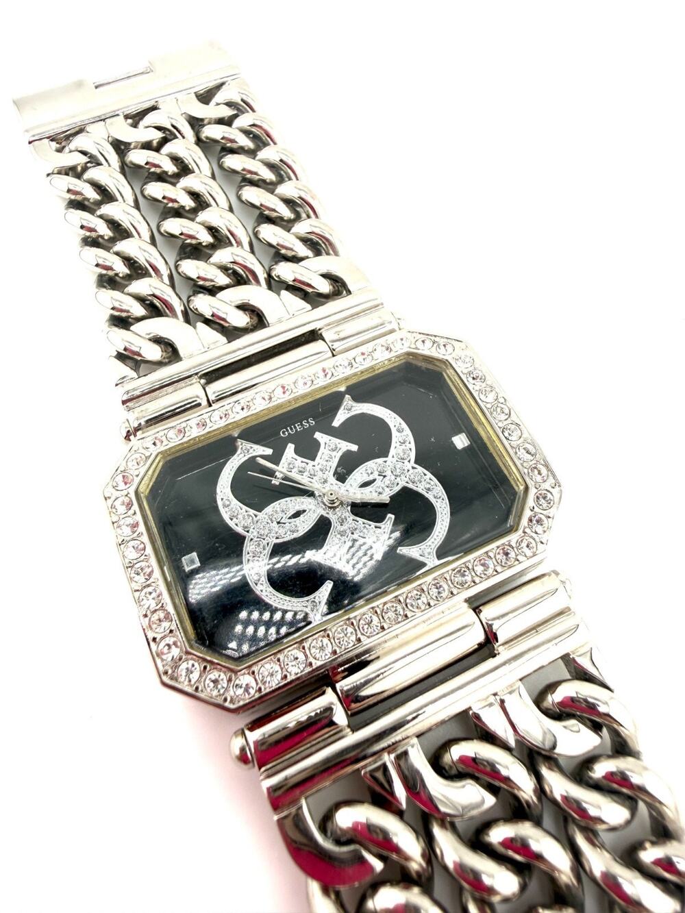 Y2K GUESS G11644L Women’s Watch Crystal Logo Triple Chain Silver New Battery
